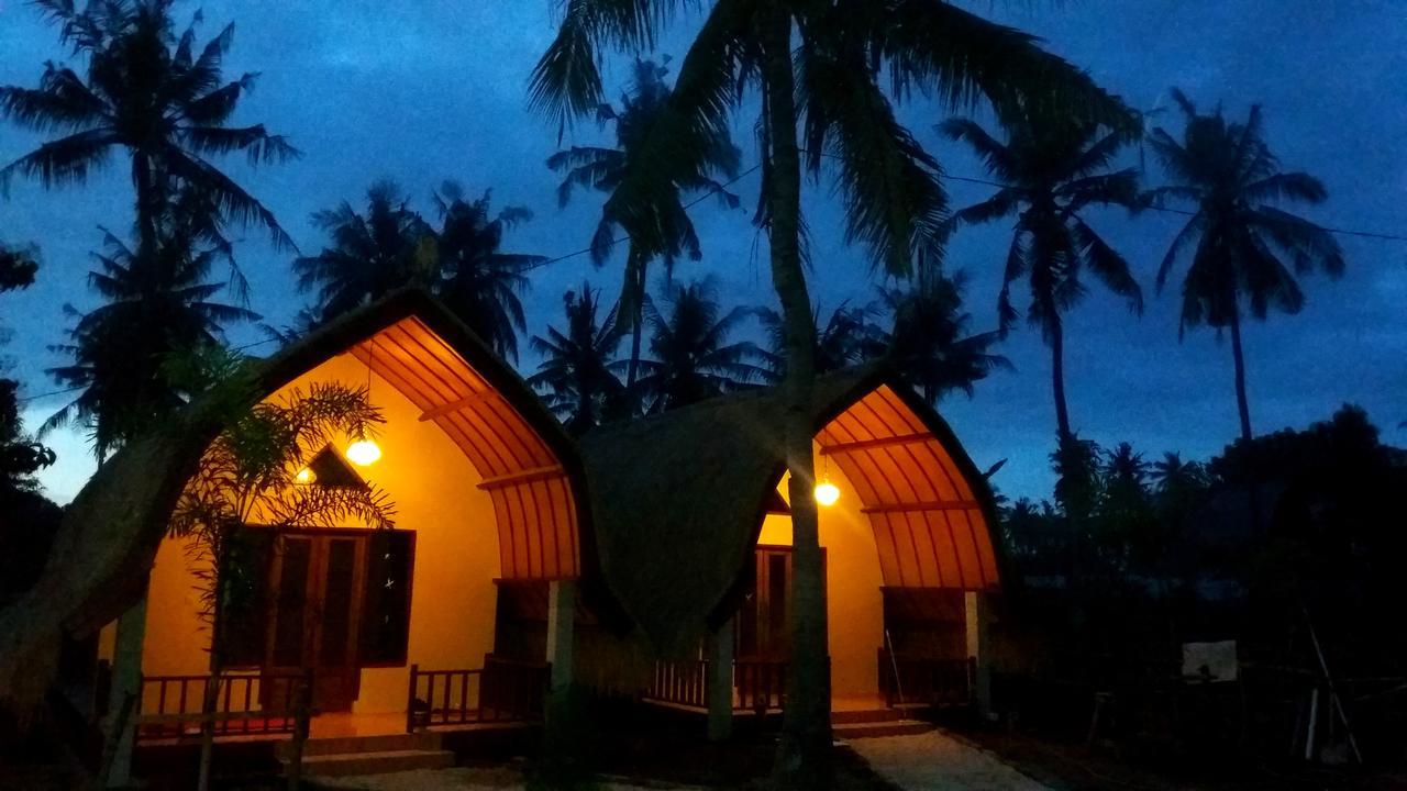 Ofal Lumbung Gili Air Luaran gambar
