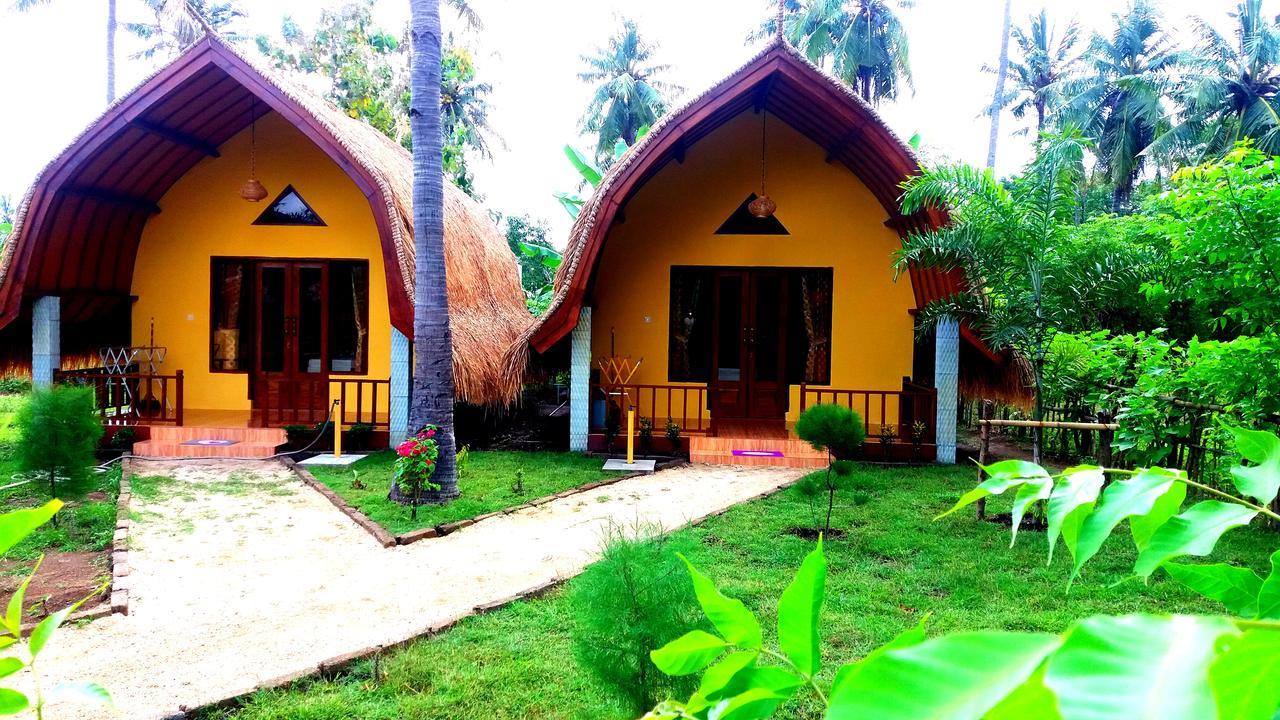 Ofal Lumbung Gili Air Luaran gambar