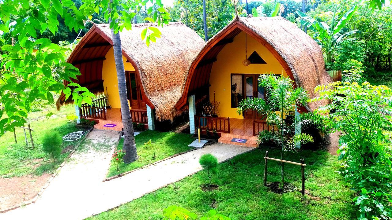 Ofal Lumbung Gili Air Luaran gambar