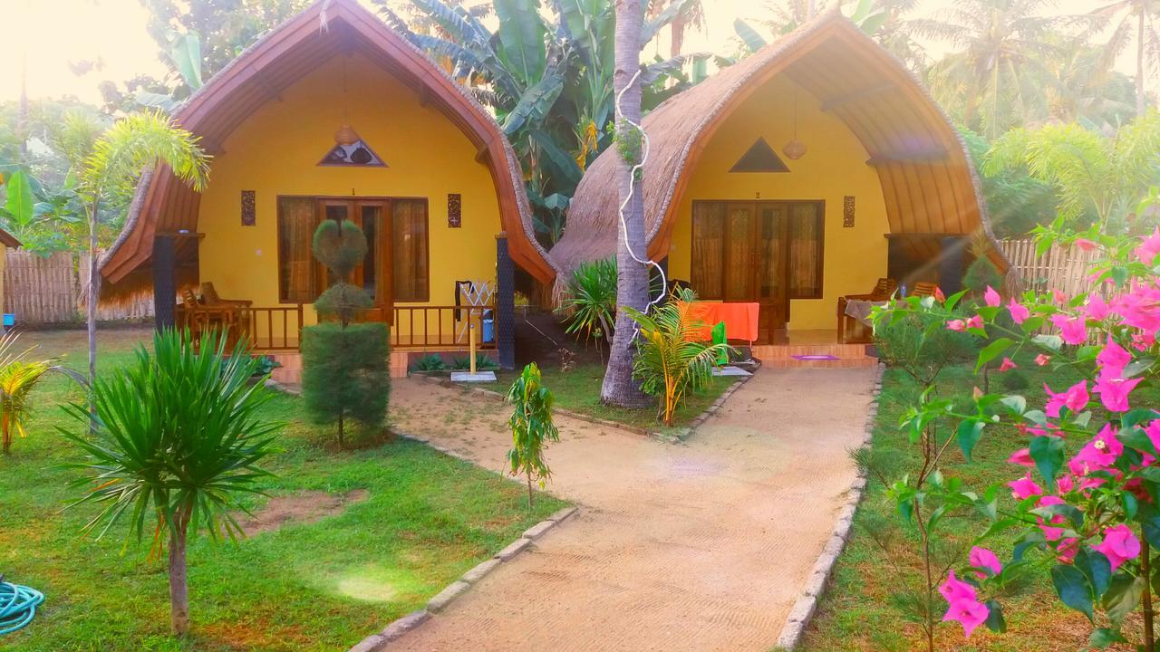 Ofal Lumbung Gili Air Luaran gambar